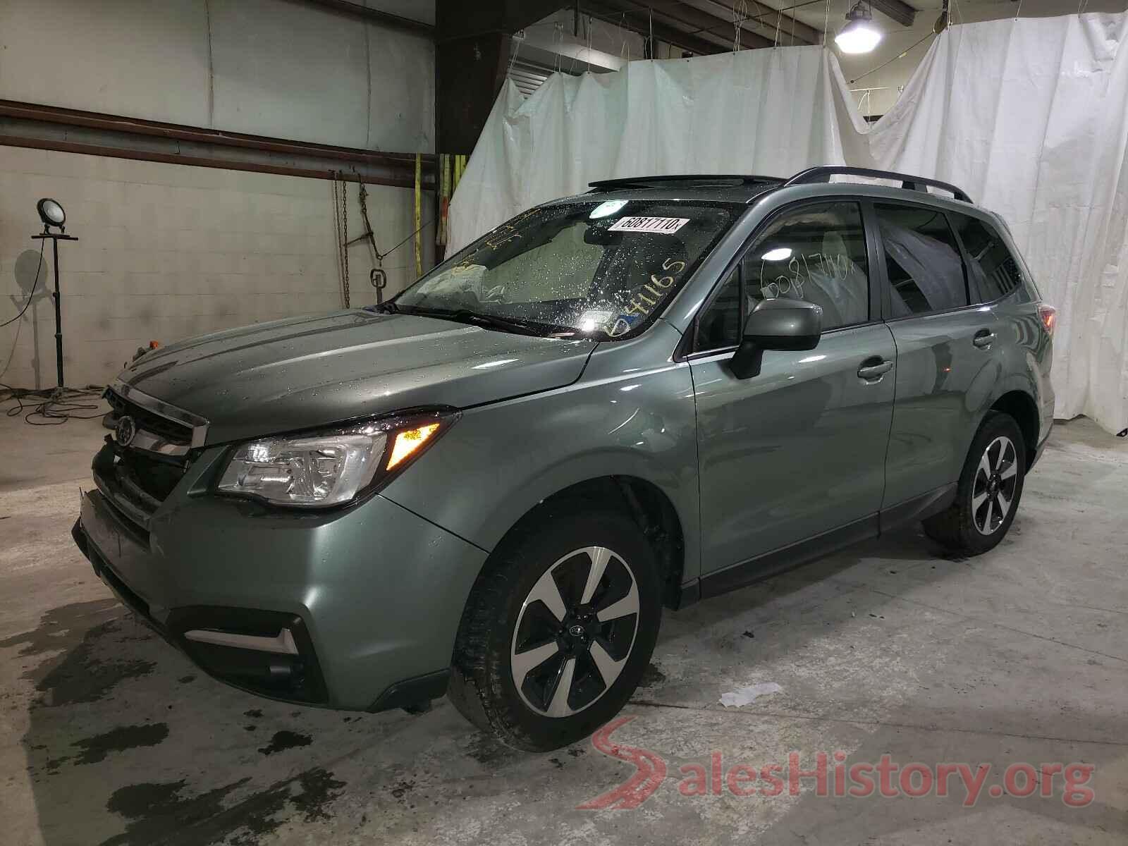 JF2SJAEC1HH528207 2017 SUBARU FORESTER