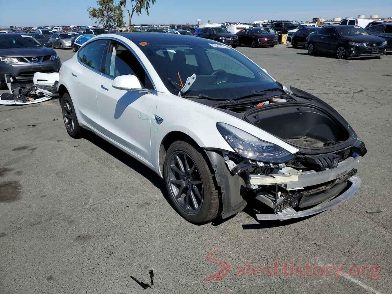 5YJ3E1EA8KF485529 2019 TESLA MODEL 3