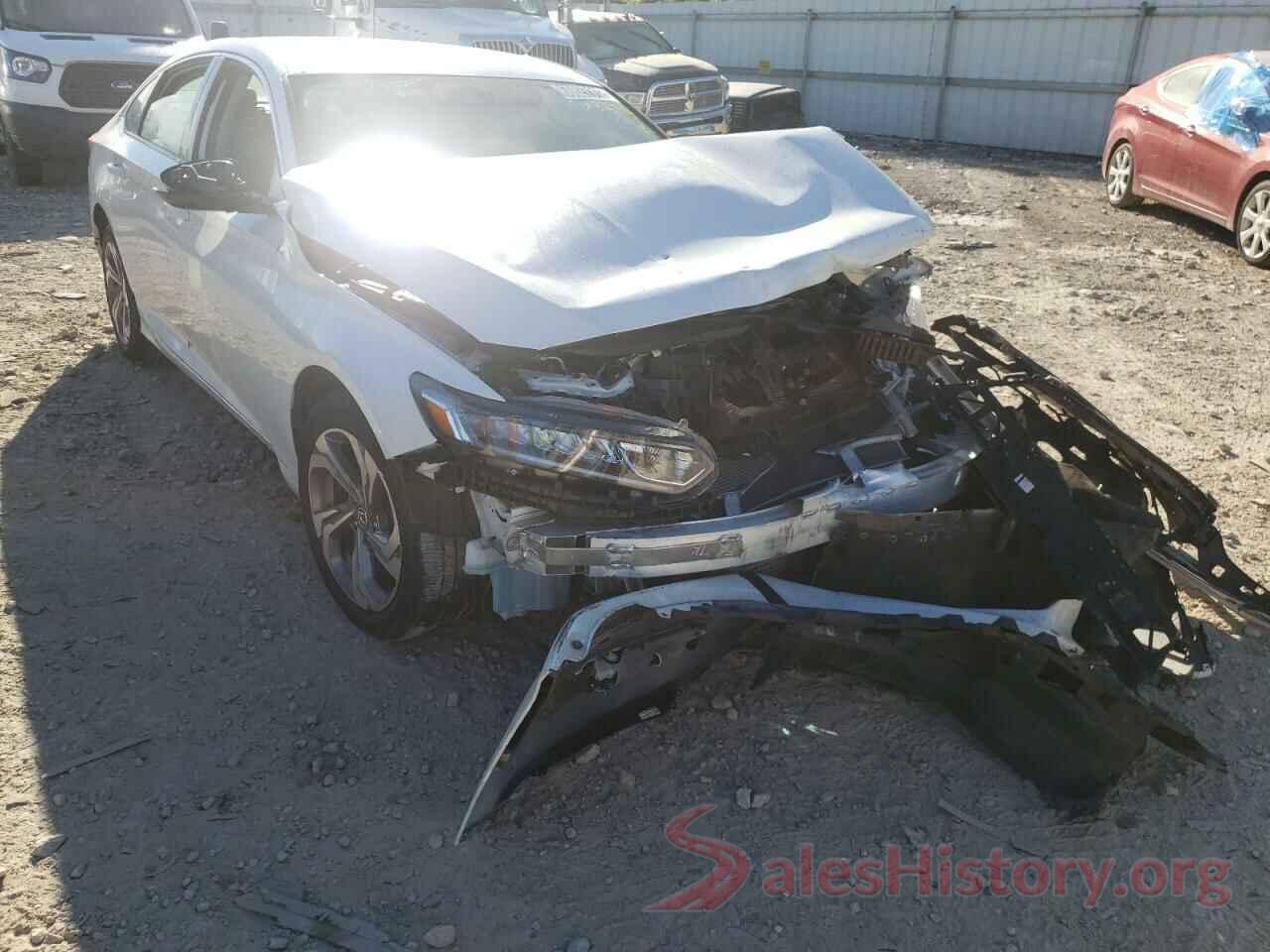 1HGCV2F58JA033130 2018 HONDA ACCORD