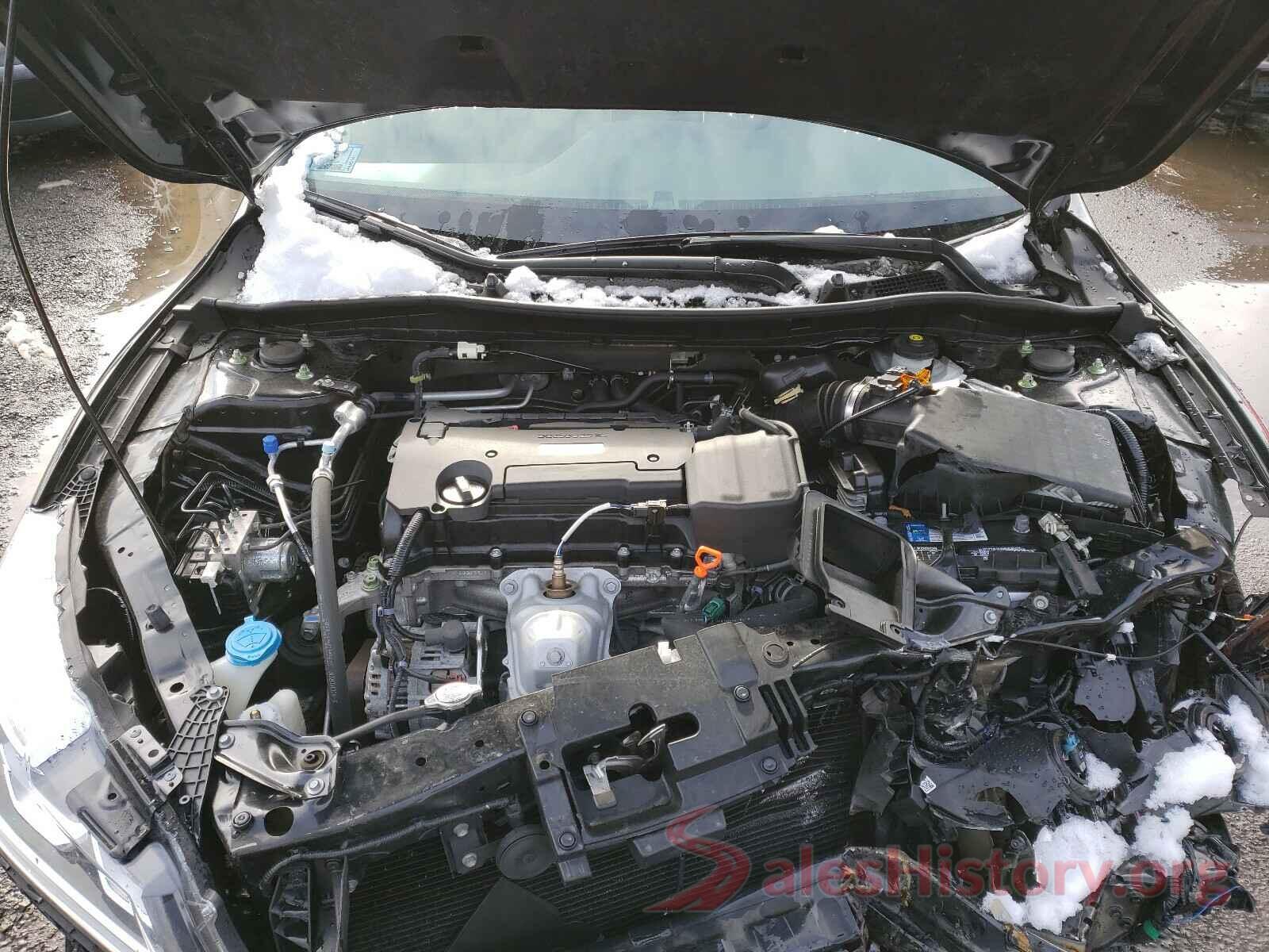 1HGCR2F38HA143804 2017 HONDA ACCORD