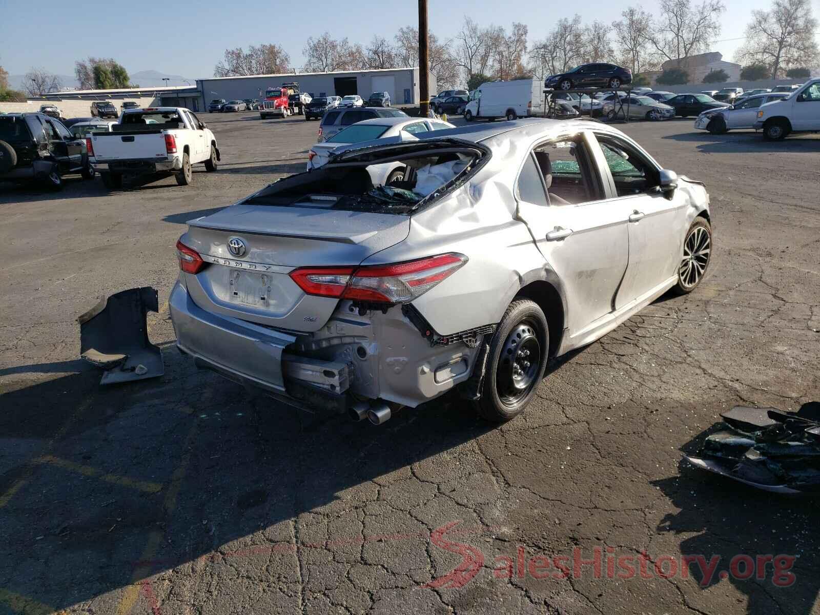 4T1B11HKXKU741894 2019 TOYOTA CAMRY