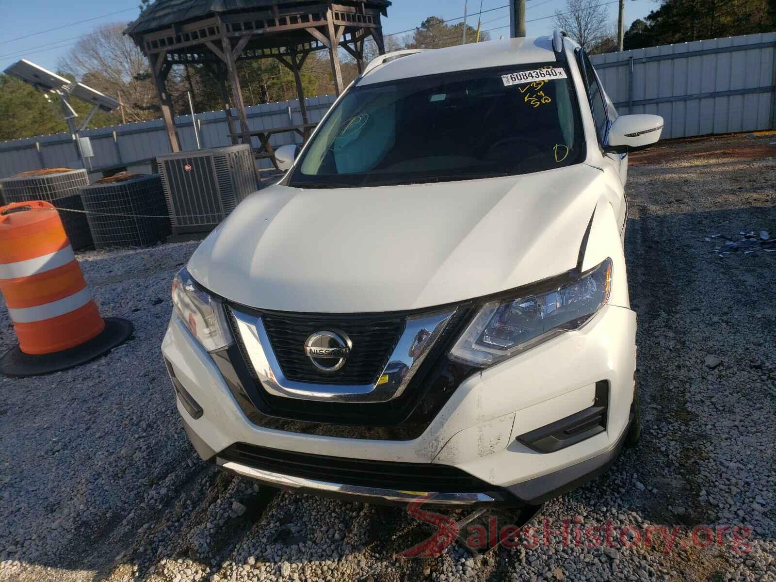 5N1AT2MT3JC813582 2018 NISSAN ROGUE