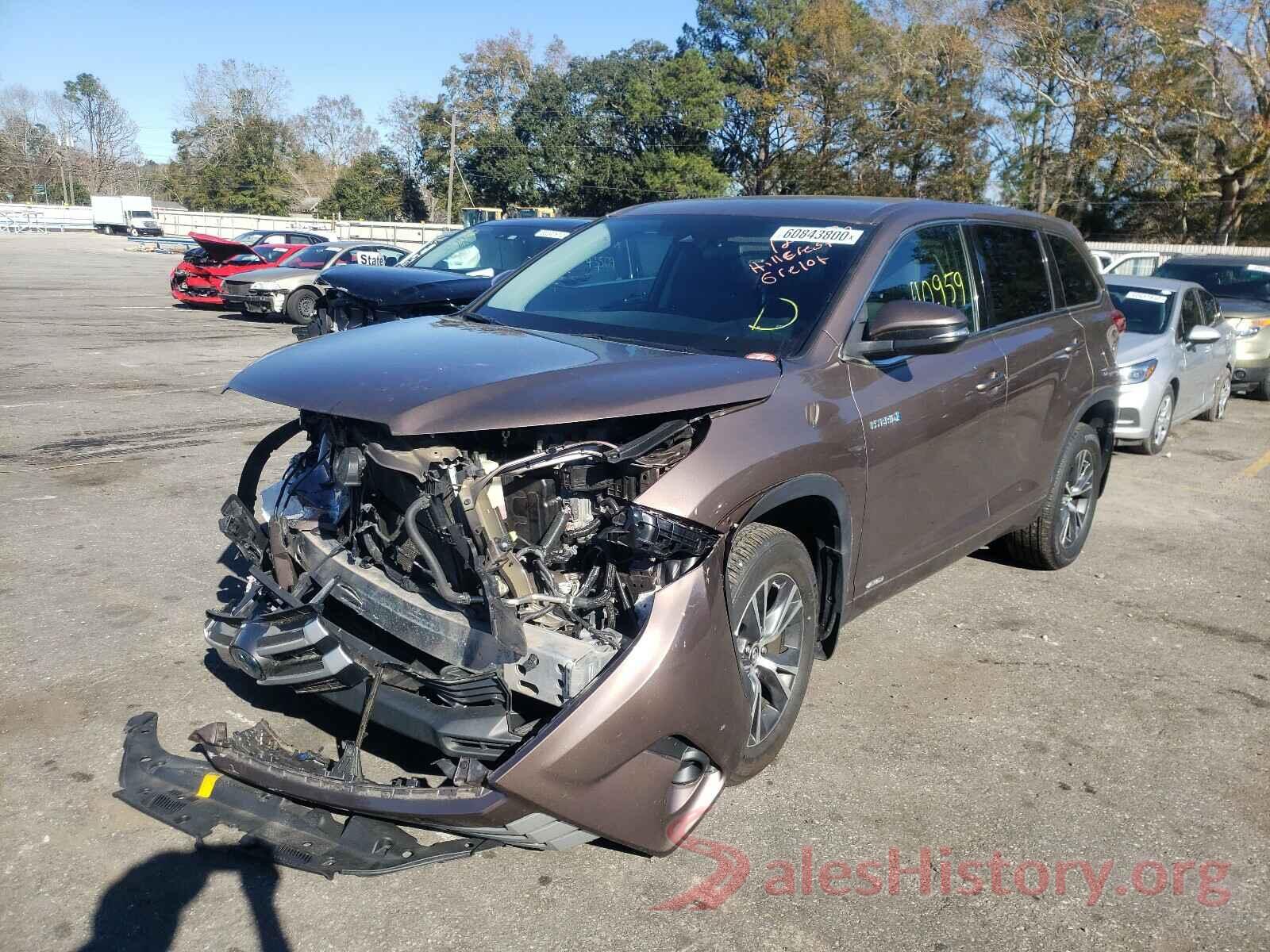 5TDBGRFH7HS026268 2017 TOYOTA HIGHLANDER