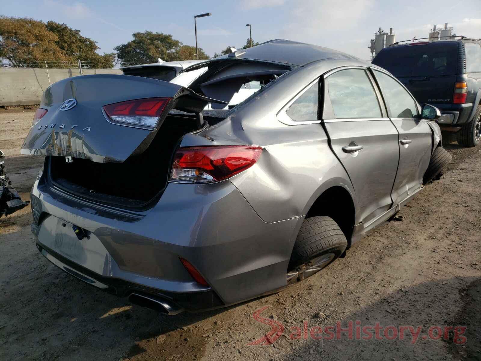 5NPE24AF2JH678246 2018 HYUNDAI SONATA