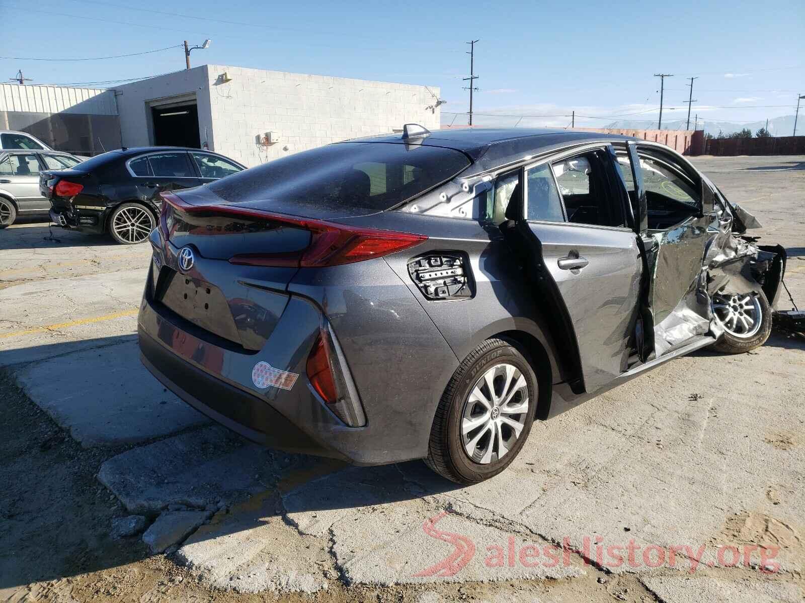 JTDKARFP0L3158338 2020 TOYOTA PRIUS