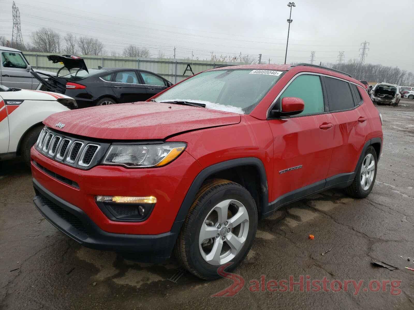 3C4NJDBB2JT239725 2018 JEEP COMPASS