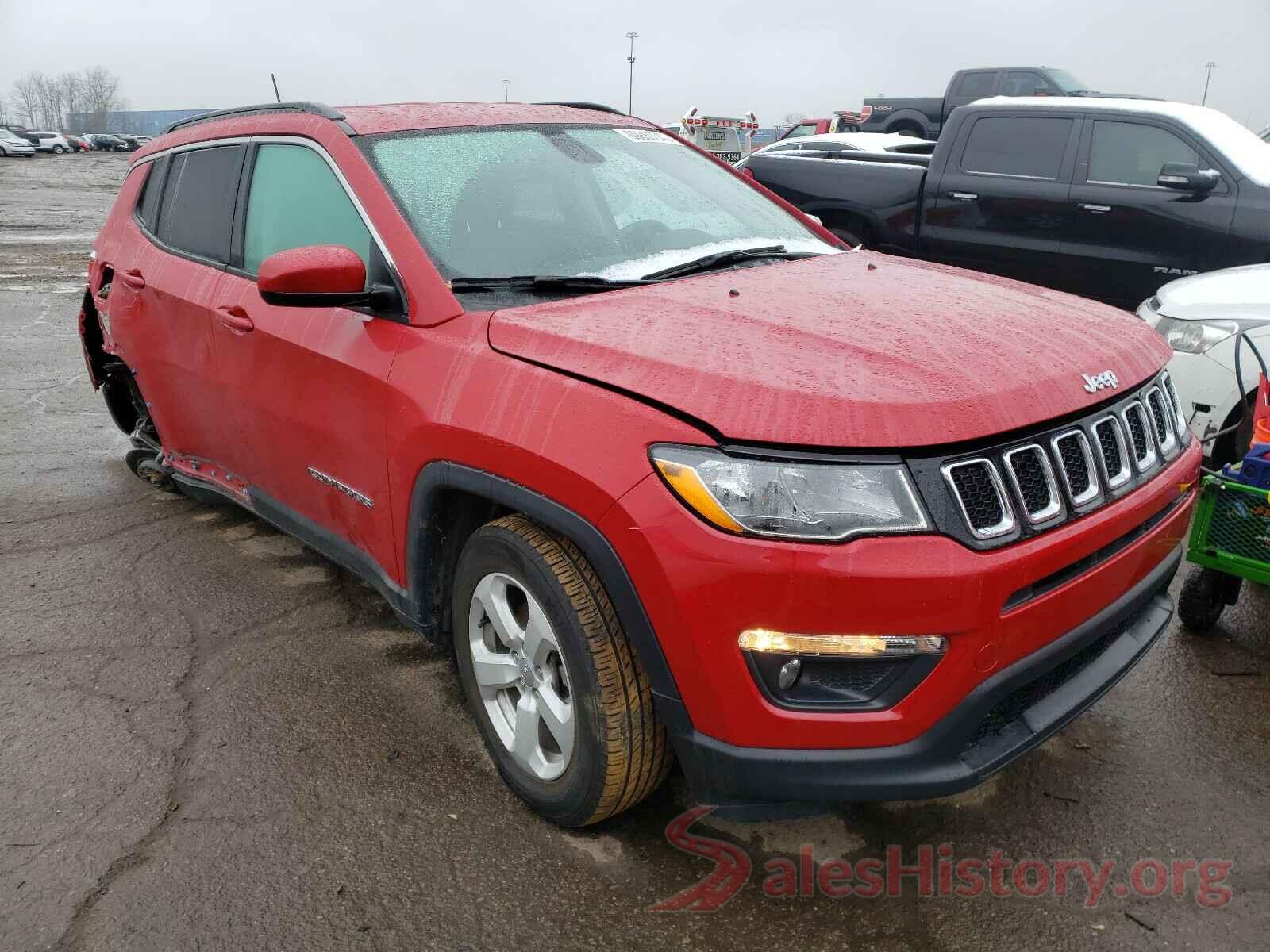 3C4NJDBB2JT239725 2018 JEEP COMPASS