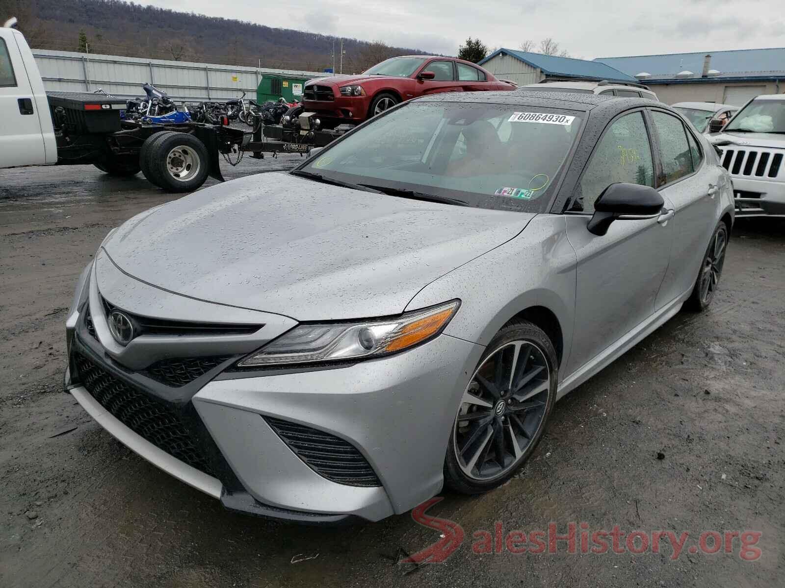 4T1B61HK0KU237369 2019 TOYOTA CAMRY