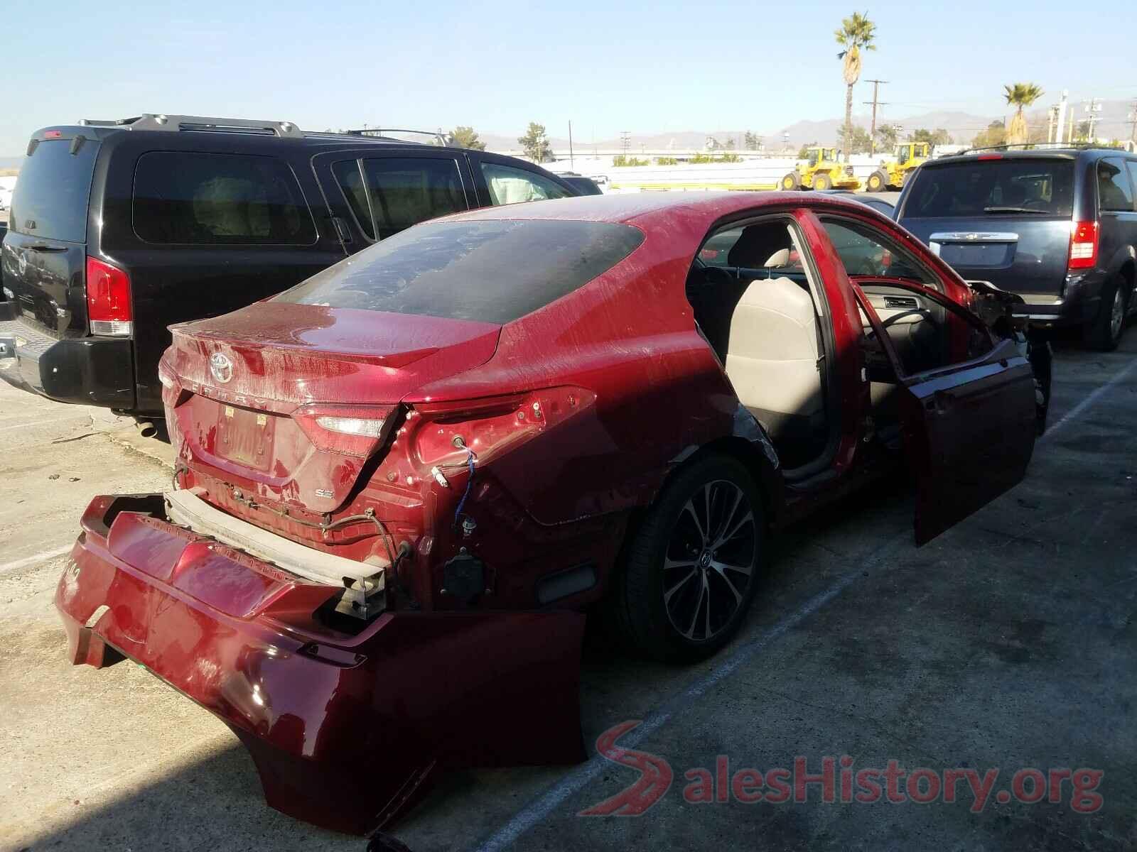 4T1B11HKXJU553925 2018 TOYOTA CAMRY