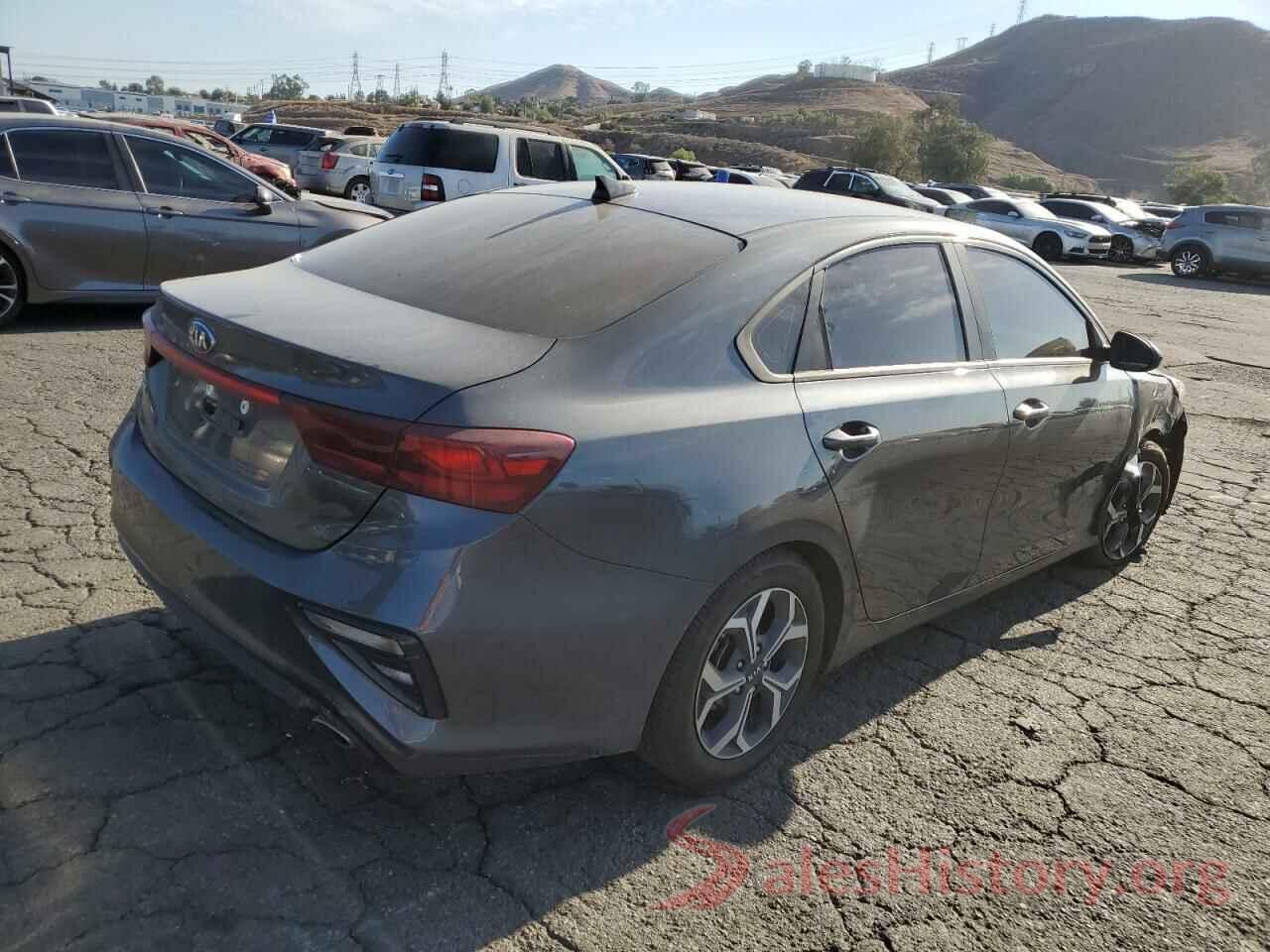 3KPF24AD4LE141727 2020 KIA FORTE