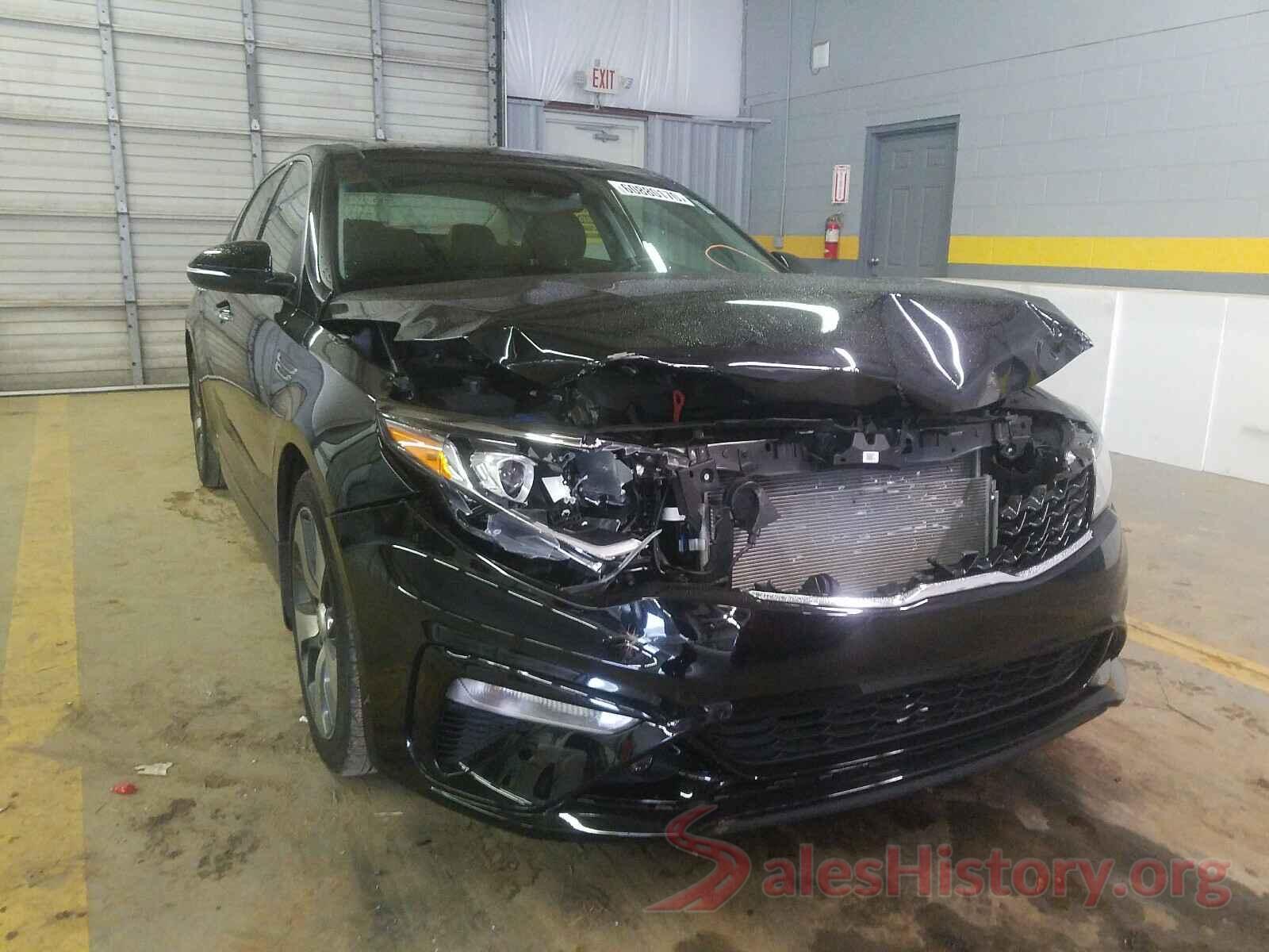 5XXGT4L32KG356051 2019 KIA OPTIMA