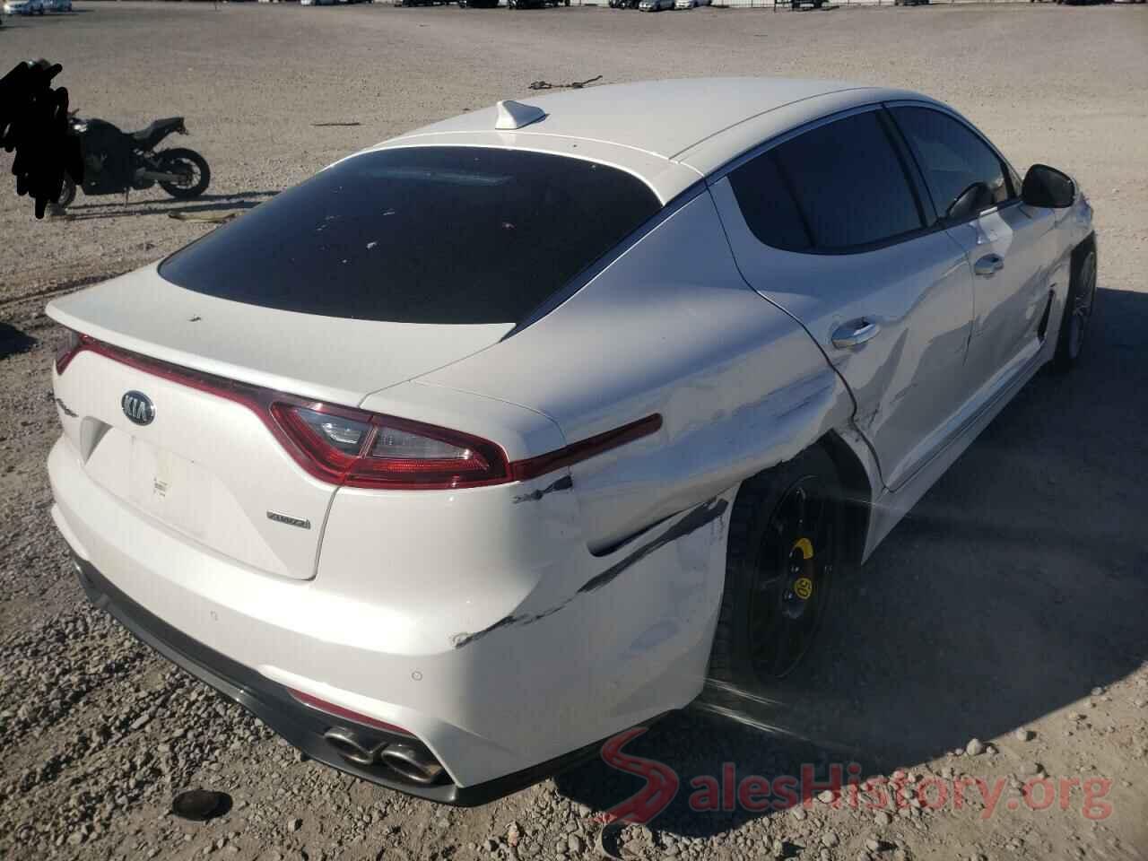 KNAE15LA4J6016119 2018 KIA STINGER