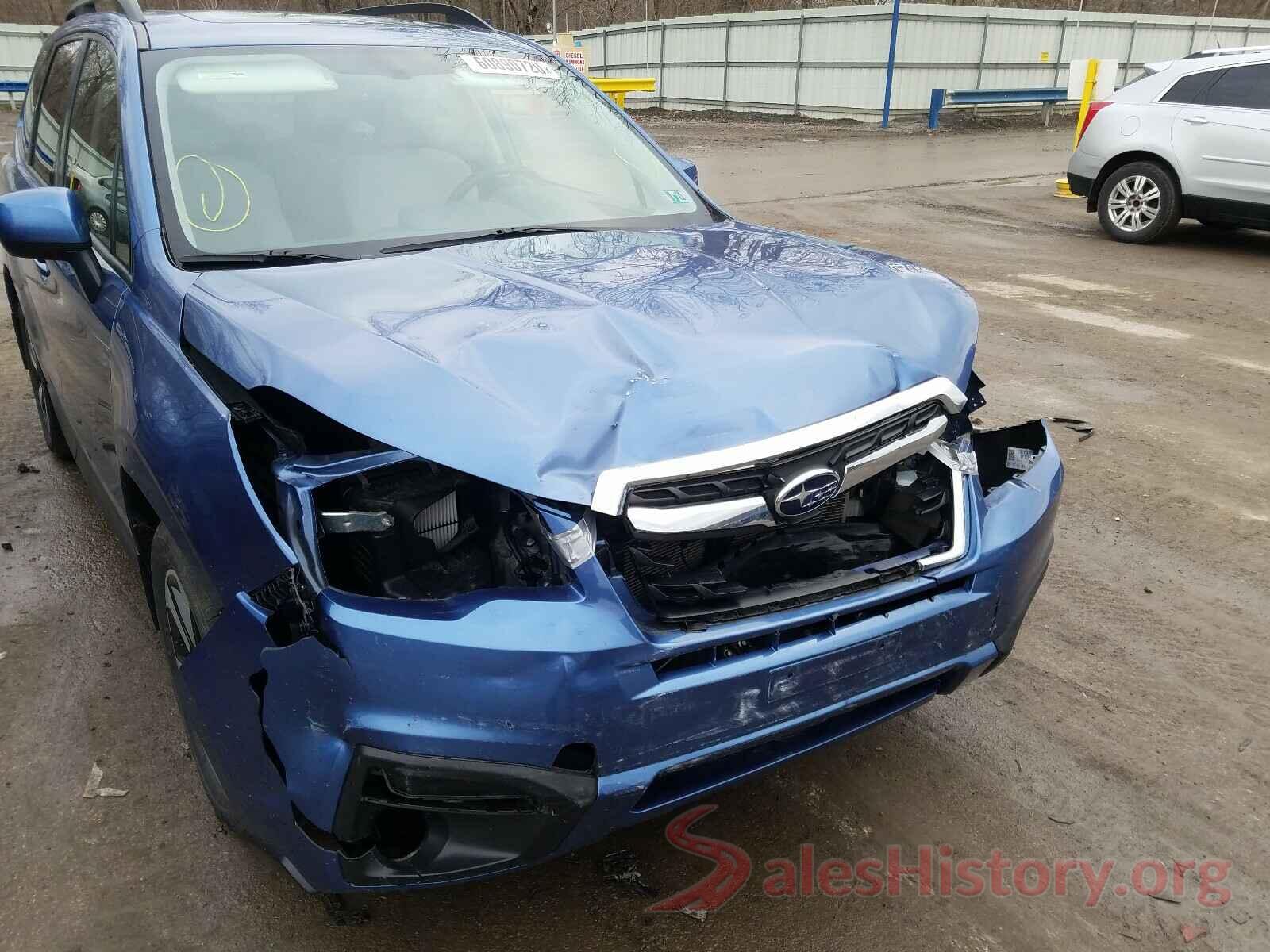 JF2SJAEC6JH568899 2018 SUBARU FORESTER