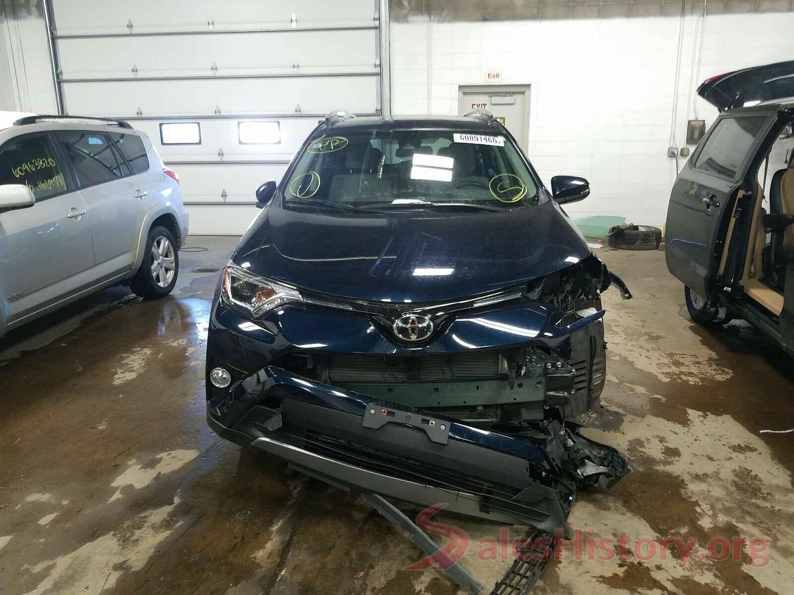 JTMRFREV4JJ716961 2018 TOYOTA RAV4