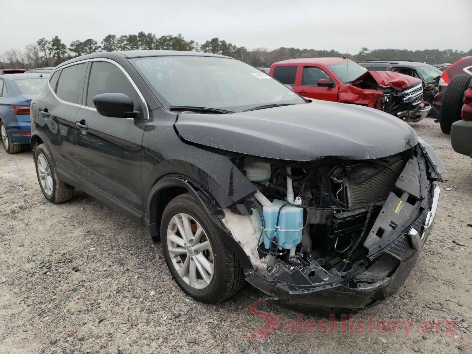 JN1BJ1CP2HW028172 2017 NISSAN ROGUE