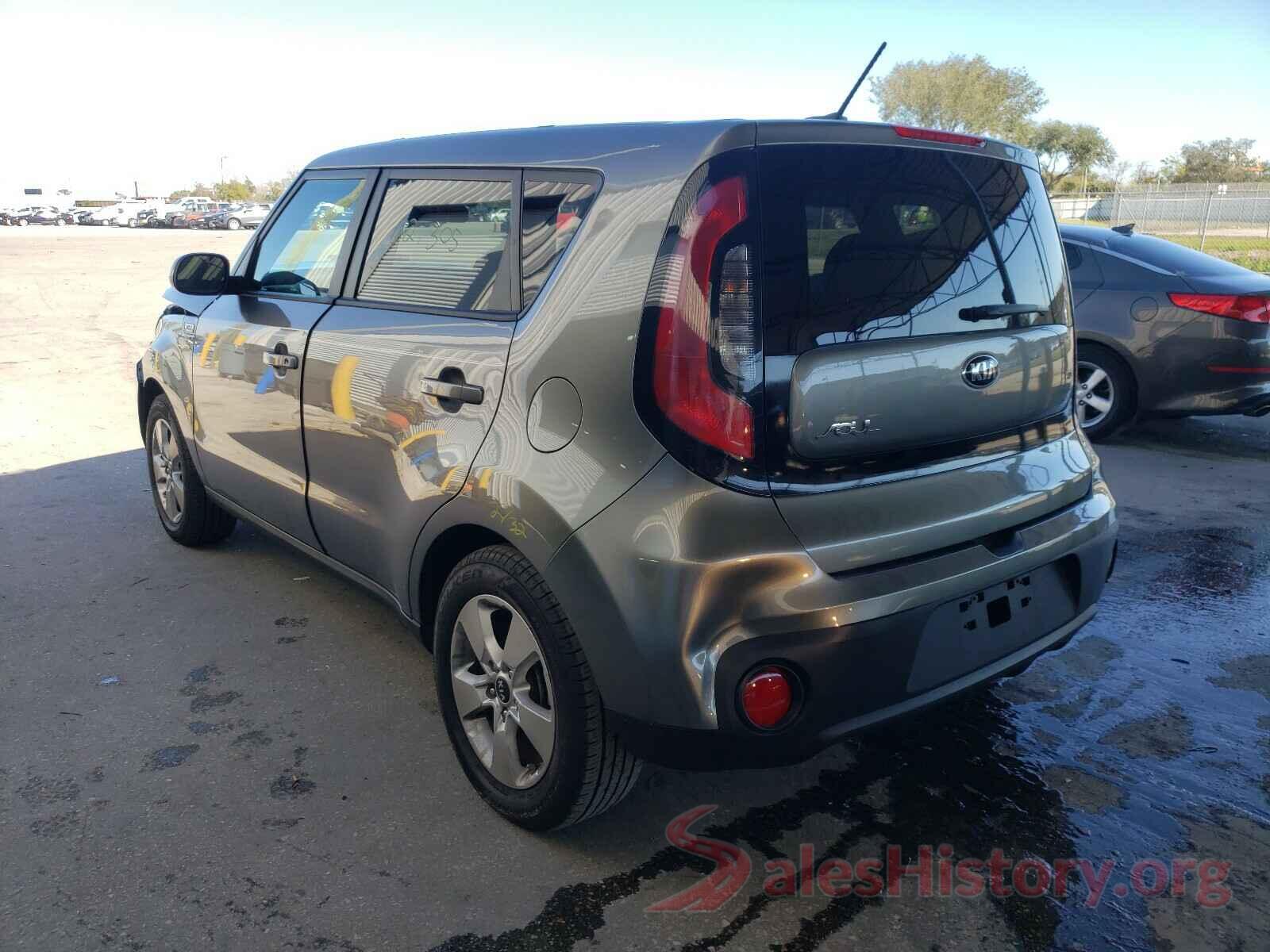 KNDJN2A25J7587337 2018 KIA SOUL