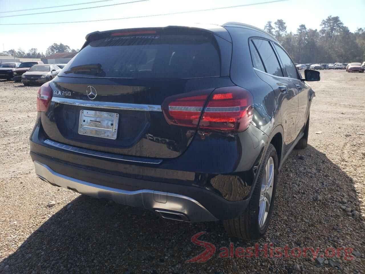 WDCTG4EB3KU015821 2019 MERCEDES-BENZ GLA-CLASS