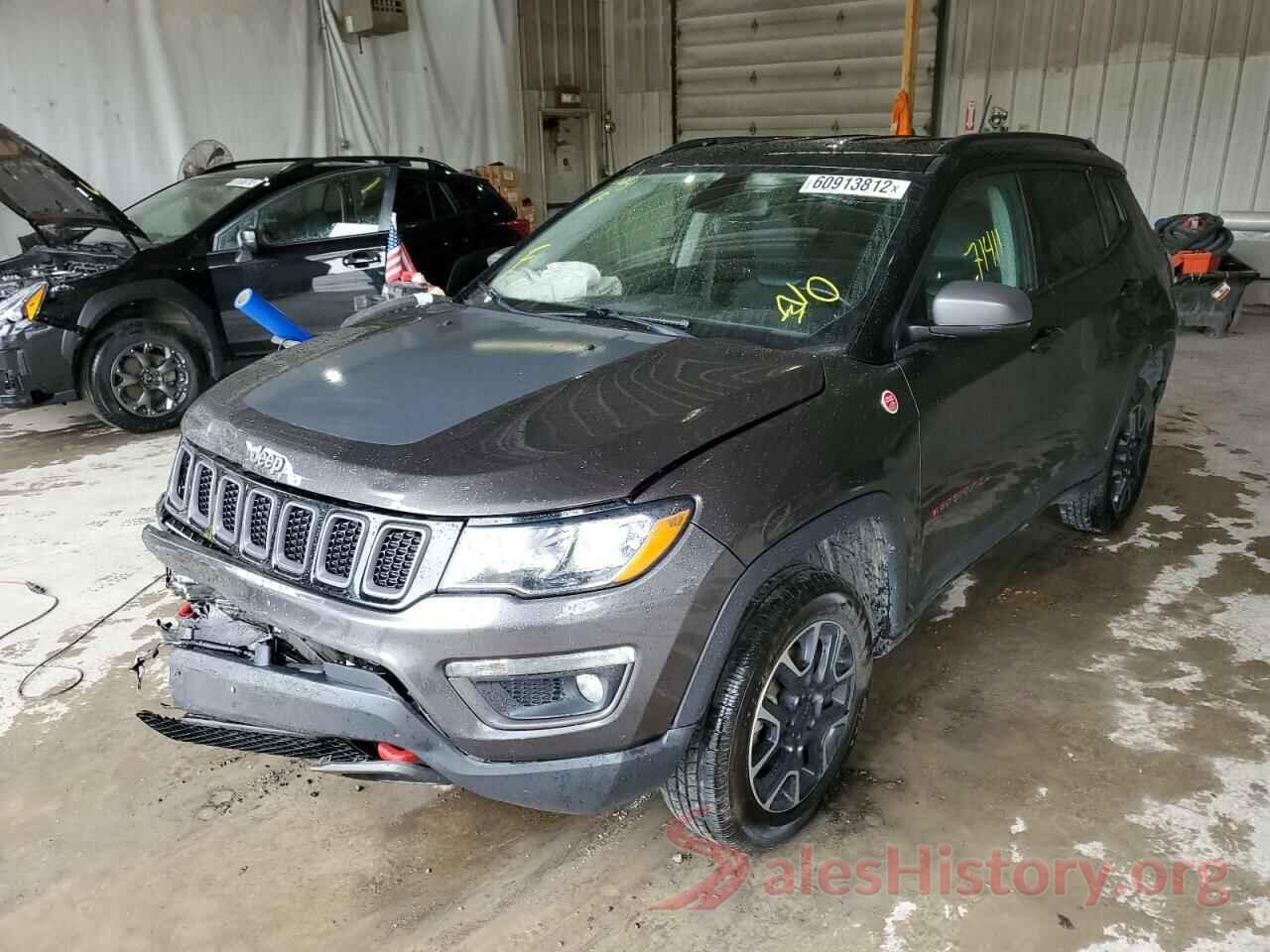 3C4NJDDB4KT744695 2019 JEEP COMPASS