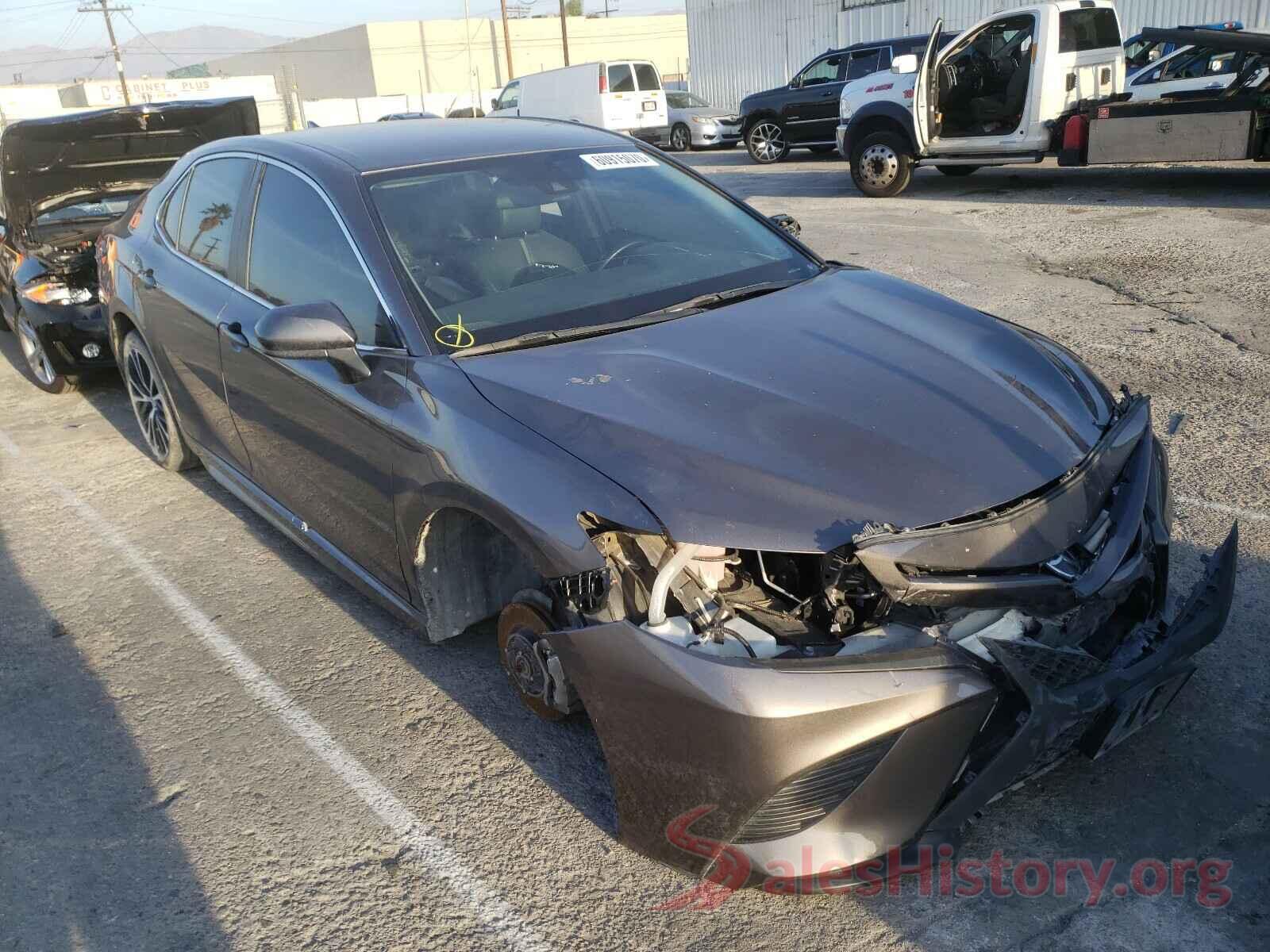 4T1B11HK3KU189736 2019 TOYOTA CAMRY