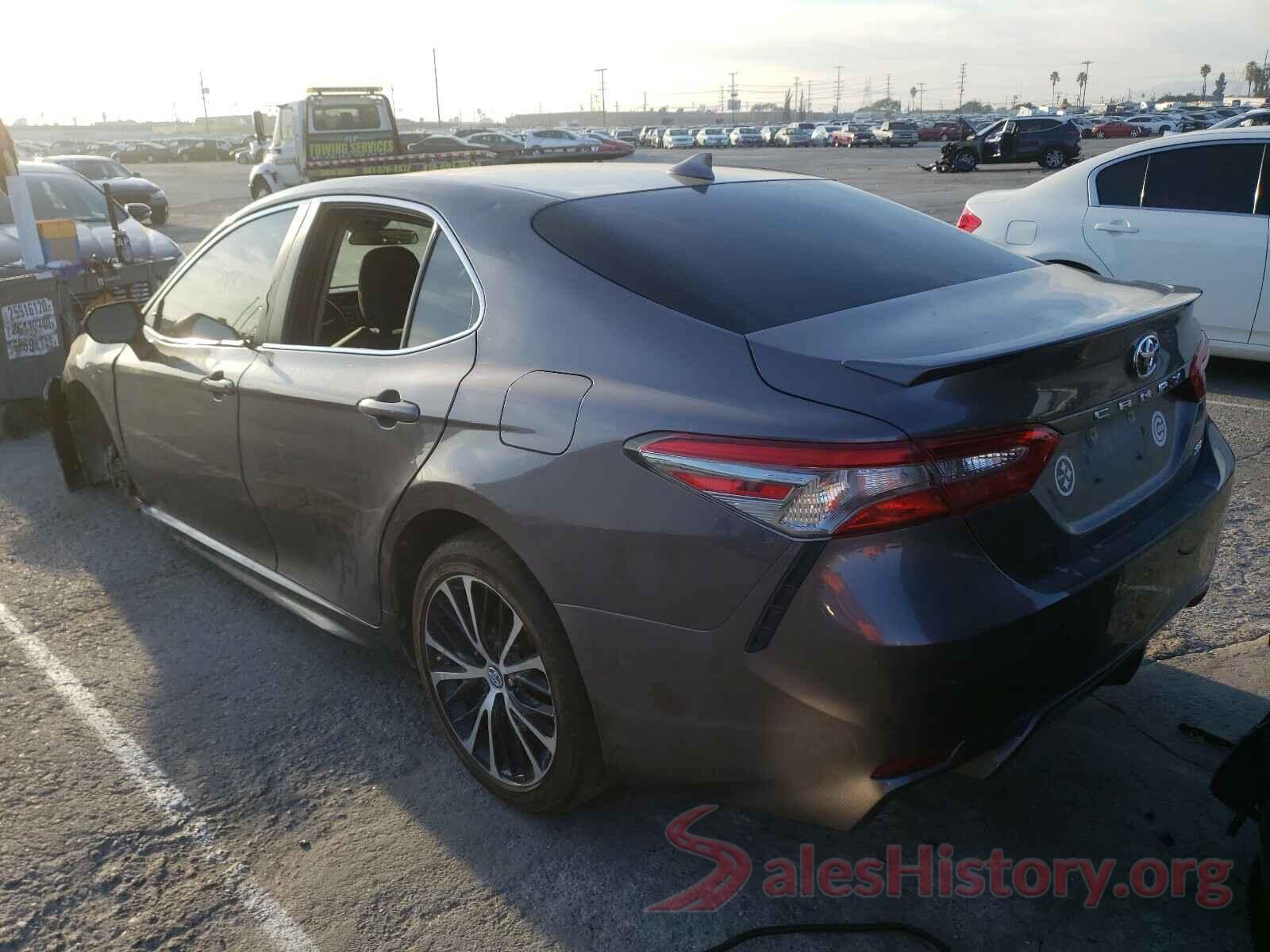 4T1B11HK3KU189736 2019 TOYOTA CAMRY