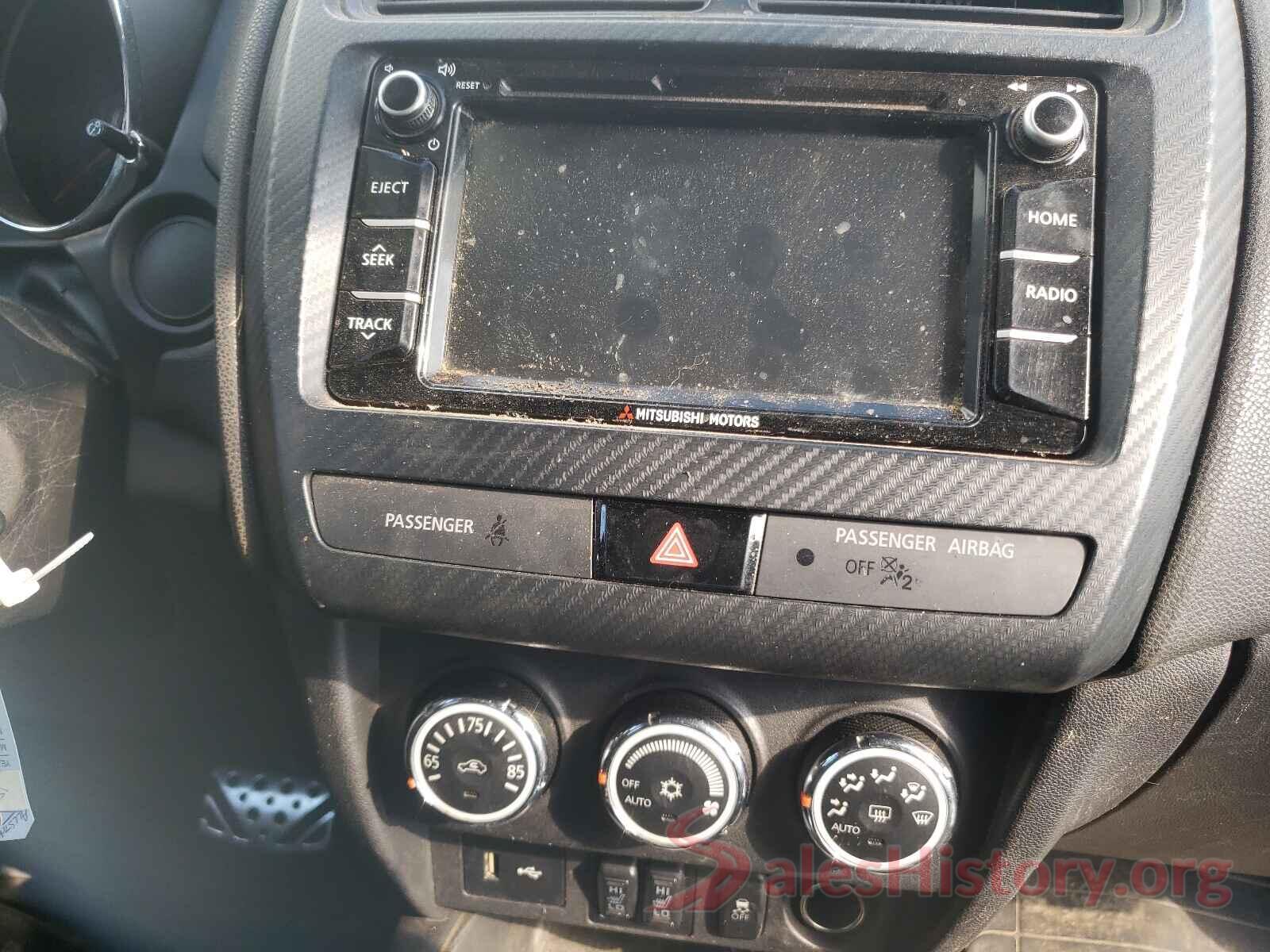 JA4AP3AU2JU014554 2018 MITSUBISHI OUTLANDER