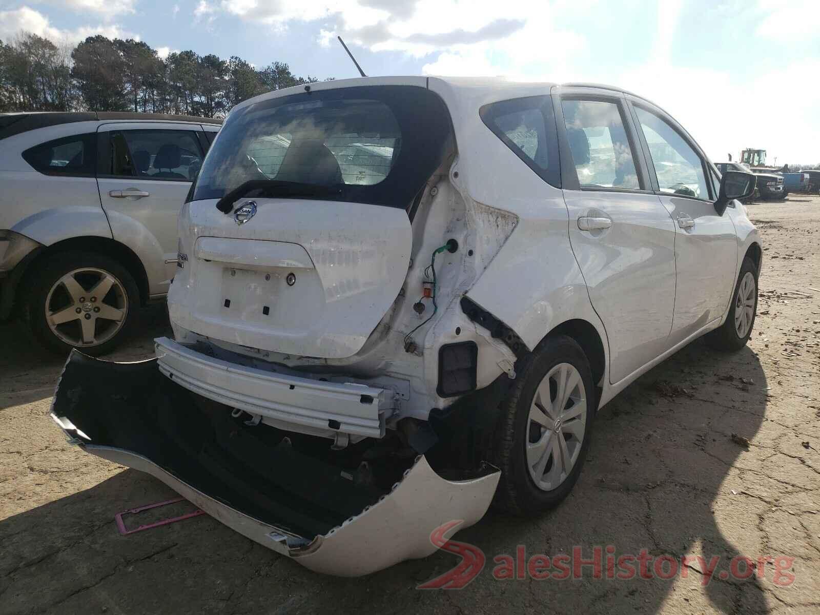 3N1CE2CP0JL370648 2018 NISSAN VERSA