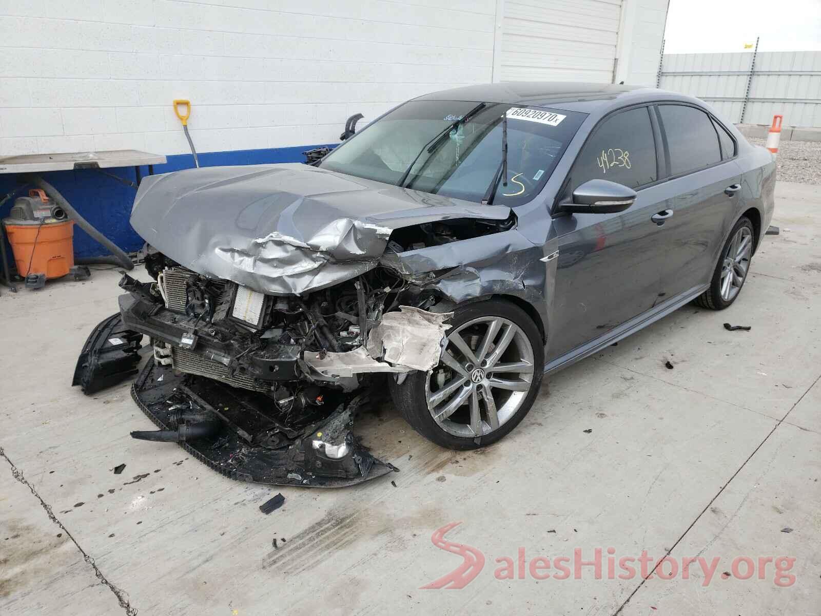 1VWAA7A31JC002405 2018 VOLKSWAGEN PASSAT