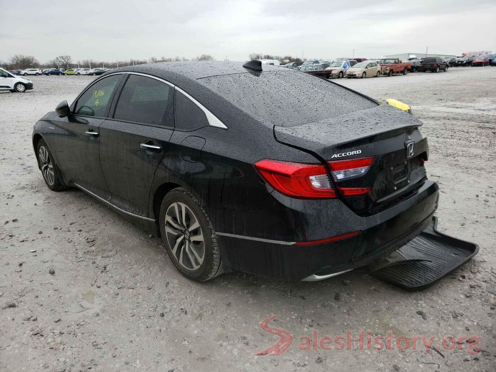 1HGCV3F99JA013056 2018 HONDA ACCORD