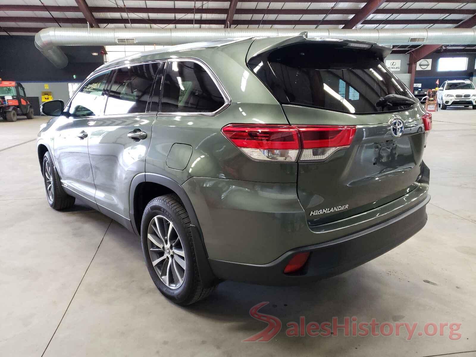 5TDJGRFH2KS062355 2019 TOYOTA HIGHLANDER