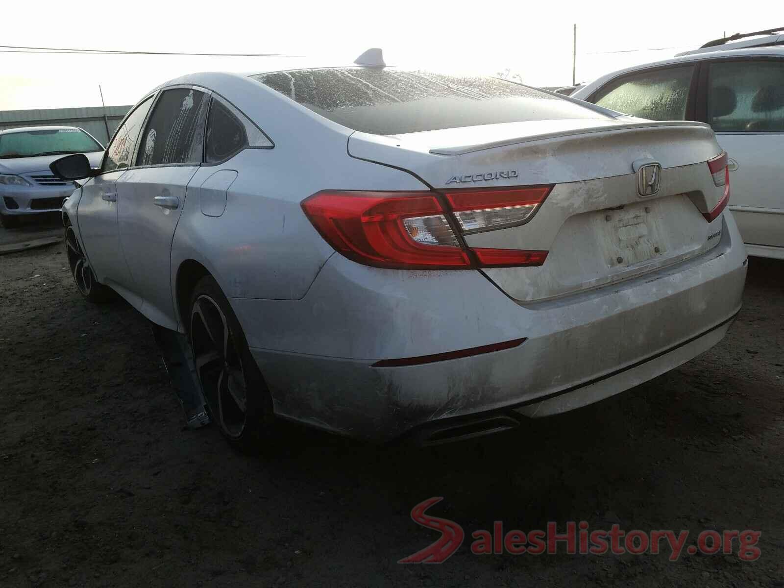 1HGCV1F32JA219366 2018 HONDA ACCORD