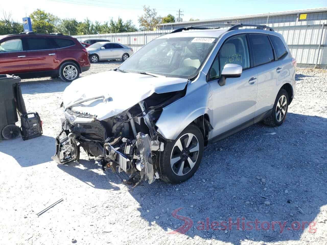 JF2SJAGC7JH536119 2018 SUBARU FORESTER