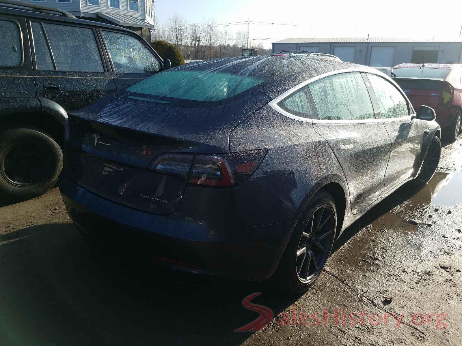 5YJ3E1EB5JF145777 2018 TESLA MODEL 3