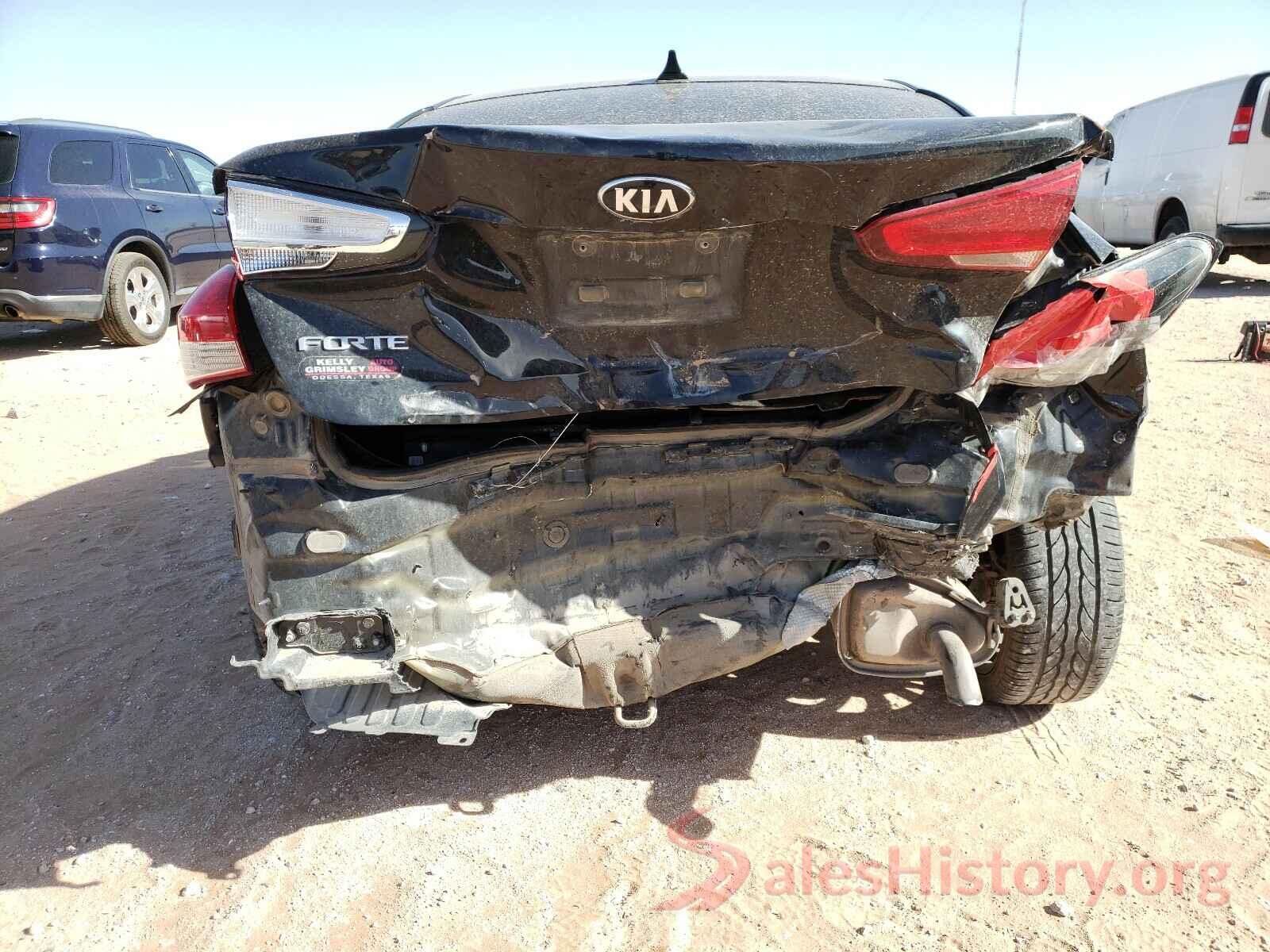 3KPFK4A71HE069046 2017 KIA FORTE