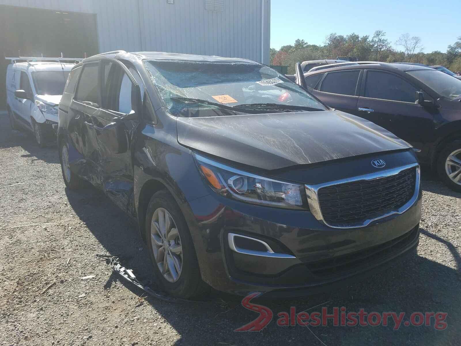 KNDMB5C10K6534256 2019 KIA SEDONA