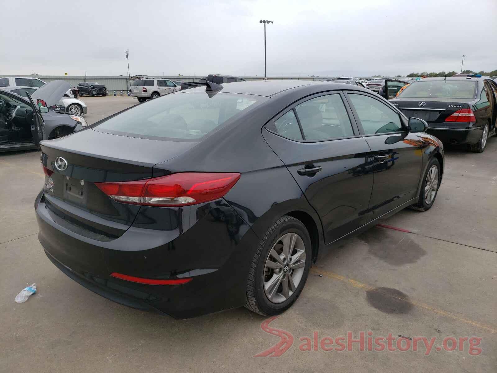 5NPD84LFXJH381717 2018 HYUNDAI ELANTRA