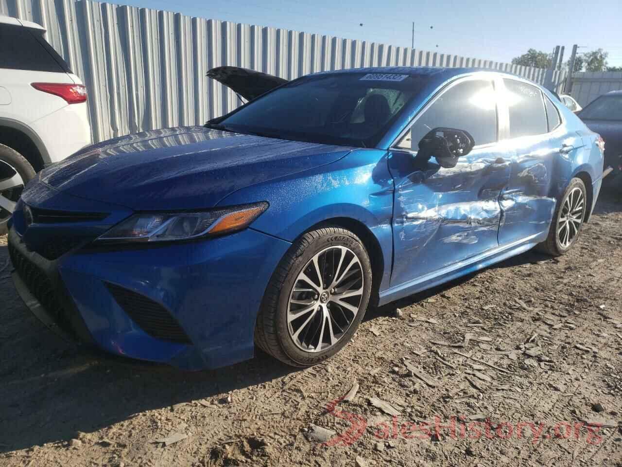 4T1J11AK9LU307571 2020 TOYOTA CAMRY