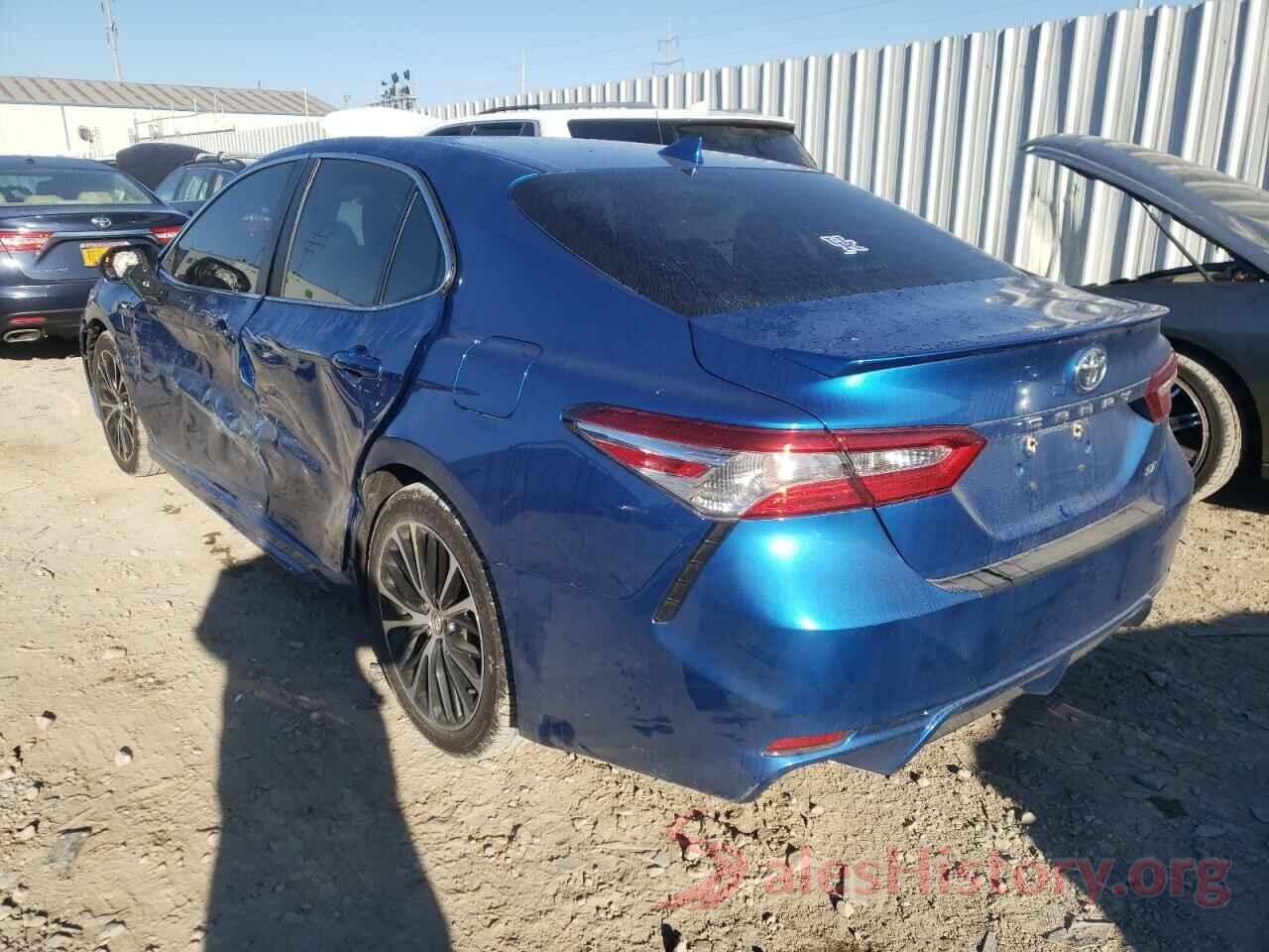 4T1J11AK9LU307571 2020 TOYOTA CAMRY