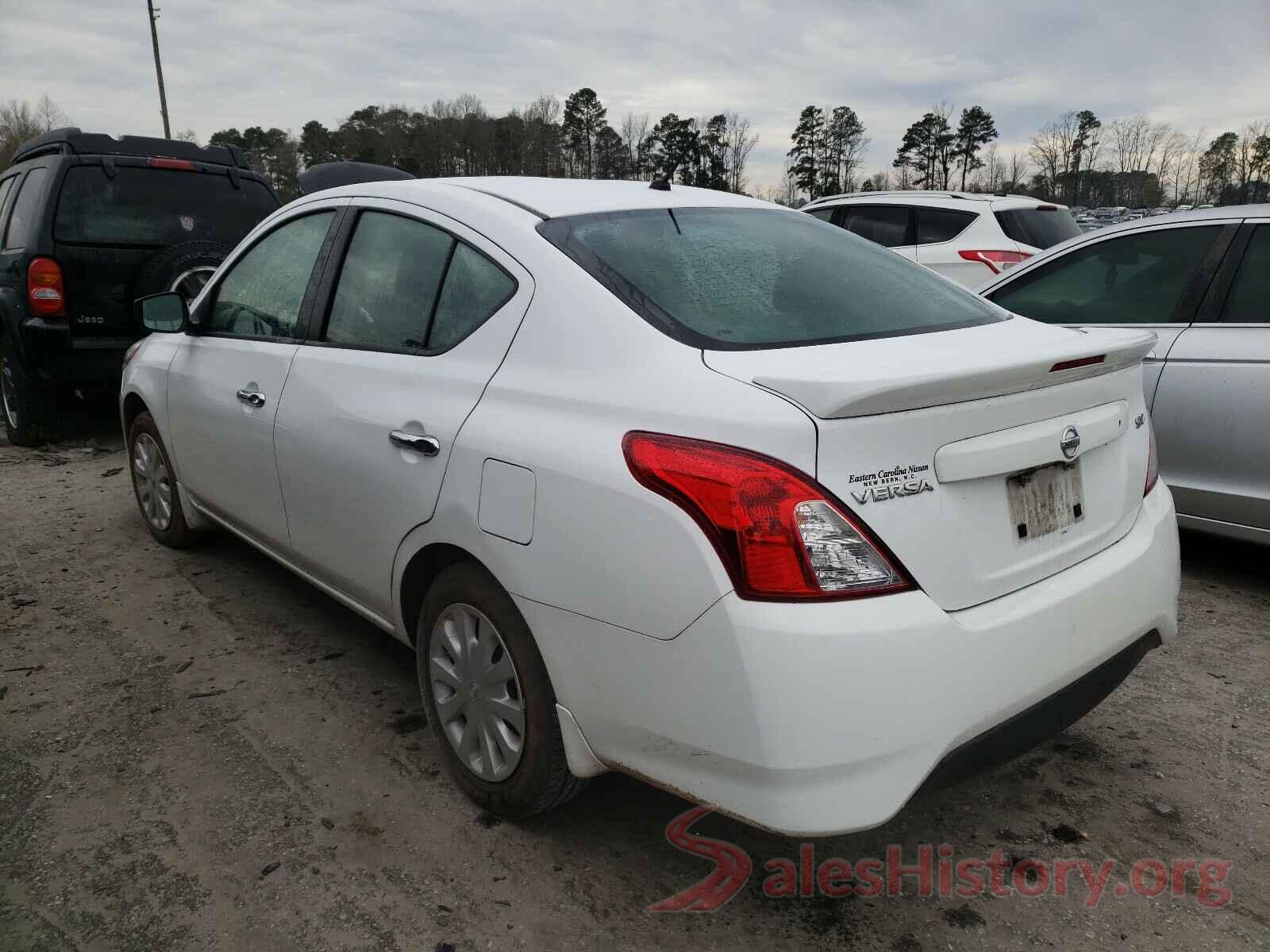 3N1CN7AP5JL820973 2018 NISSAN VERSA