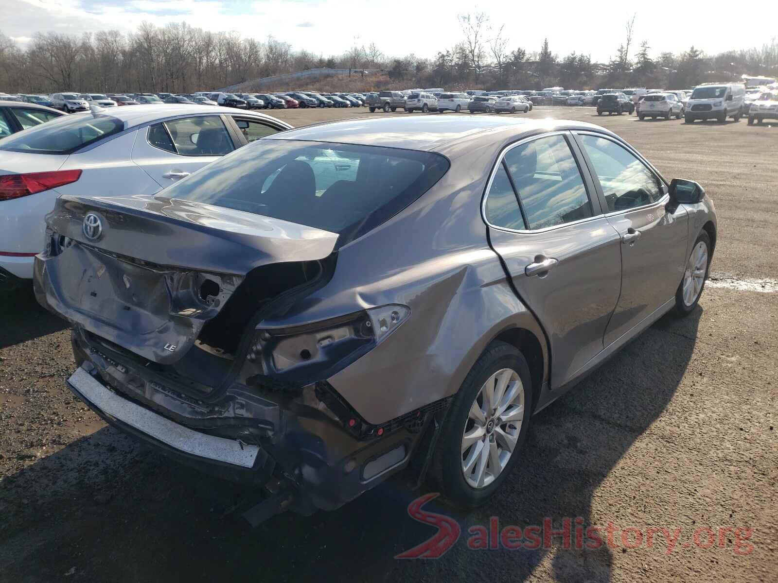 4T1B11HK9JU516980 2018 TOYOTA CAMRY