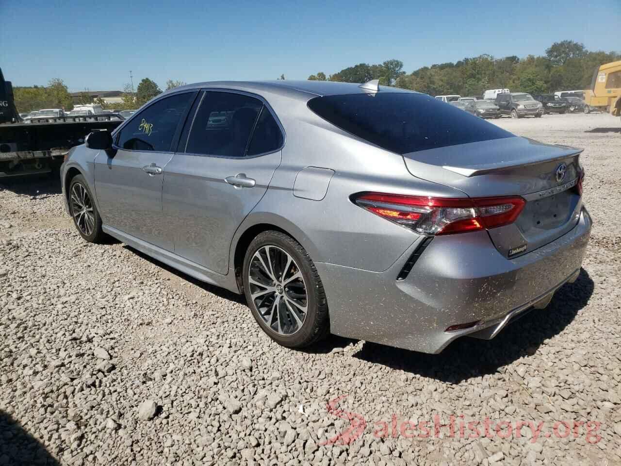 4T1B11HK8KU687141 2019 TOYOTA CAMRY