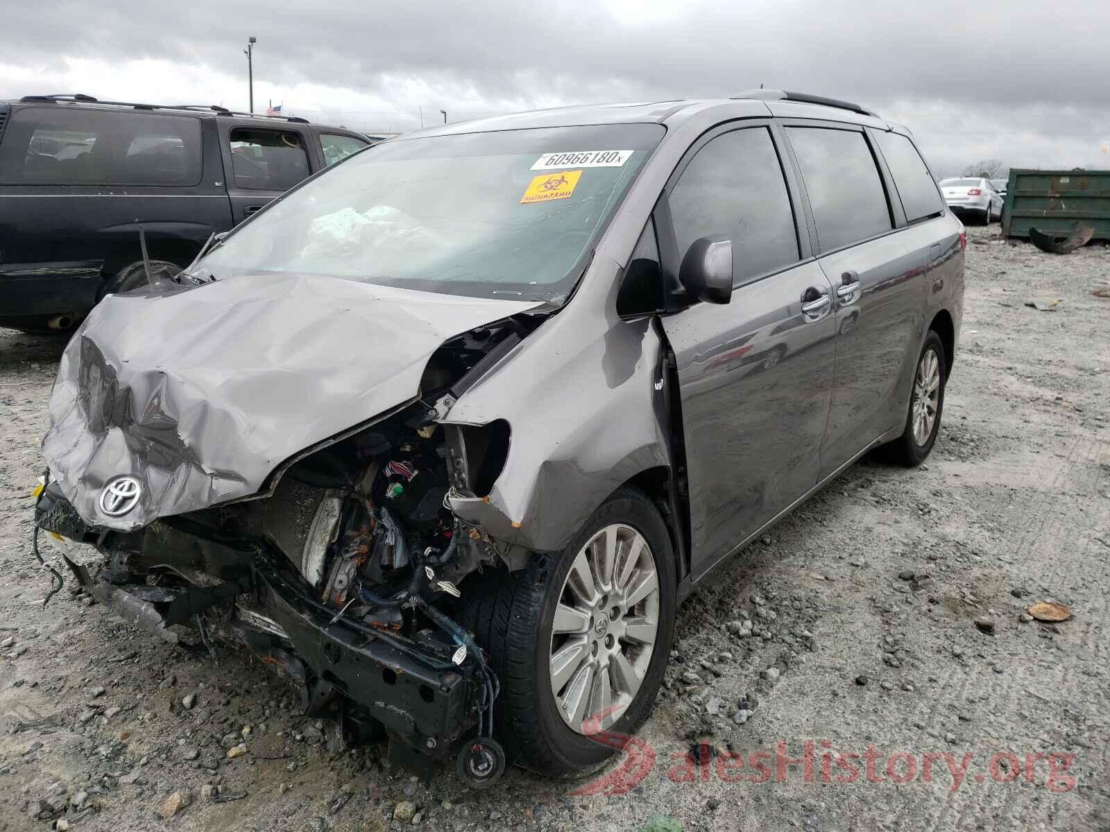 5TDDK3DC7GS139583 2016 TOYOTA SIENNA