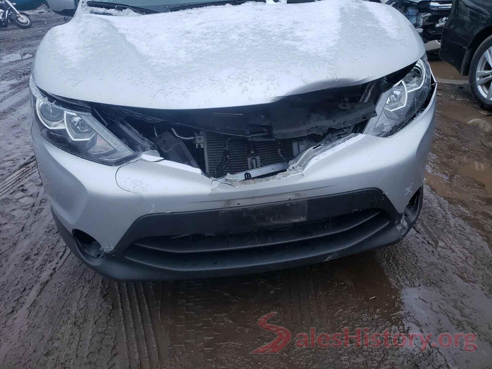 JN1BJ1CR0JW260910 2018 NISSAN ROGUE