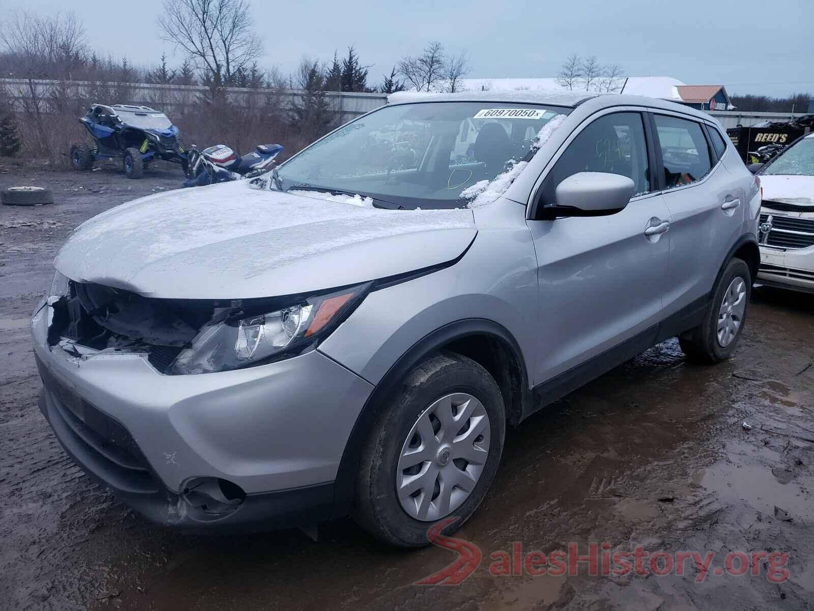 JN1BJ1CR0JW260910 2018 NISSAN ROGUE