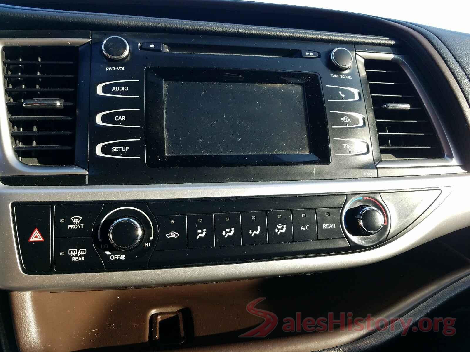 5TDZARFHXJS040820 2018 TOYOTA HIGHLANDER