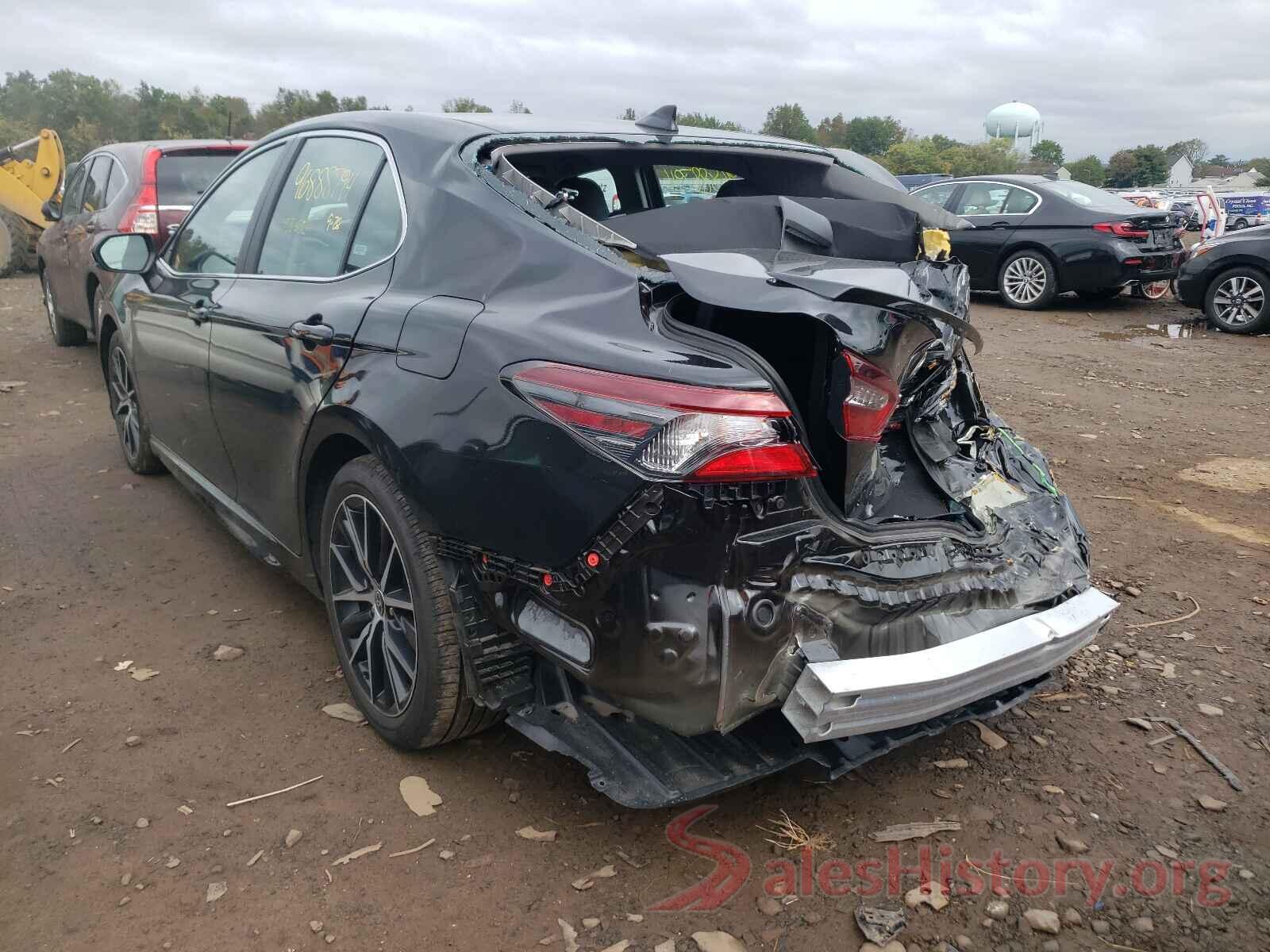 4T1G11AK2MU463642 2021 TOYOTA CAMRY