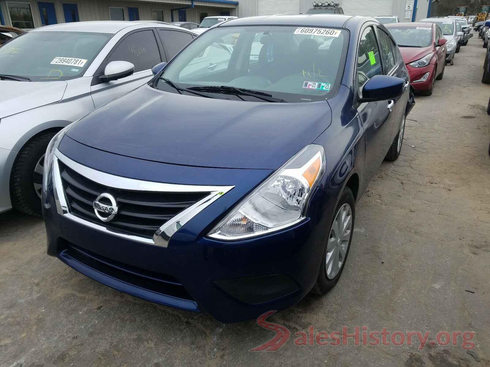 3N1CN7APXJL818393 2018 NISSAN VERSA