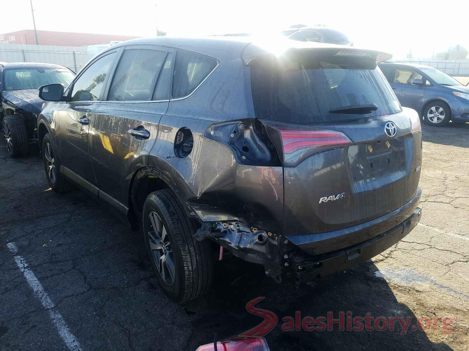 JTMWFREV8JJ733927 2018 TOYOTA RAV4