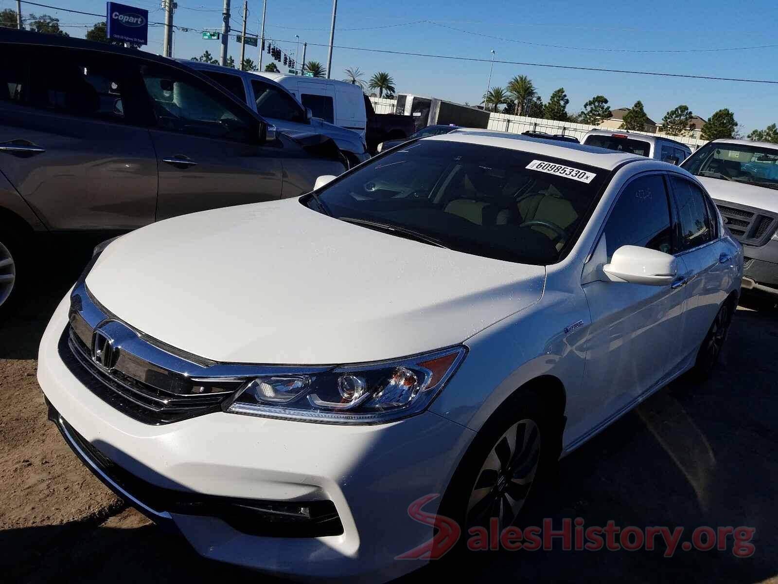 JHMCR6F57HC014401 2017 HONDA ACCORD