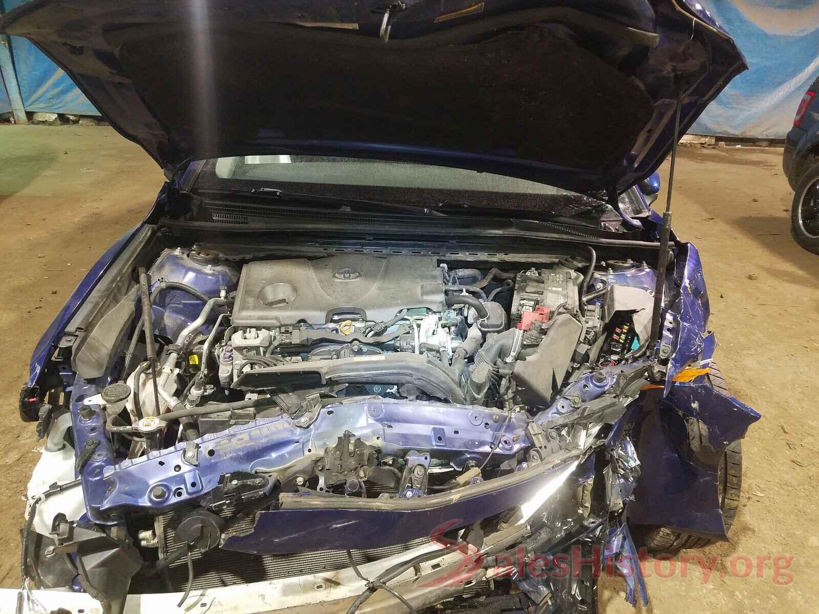 4T1B11HK3JU614483 2018 TOYOTA CAMRY