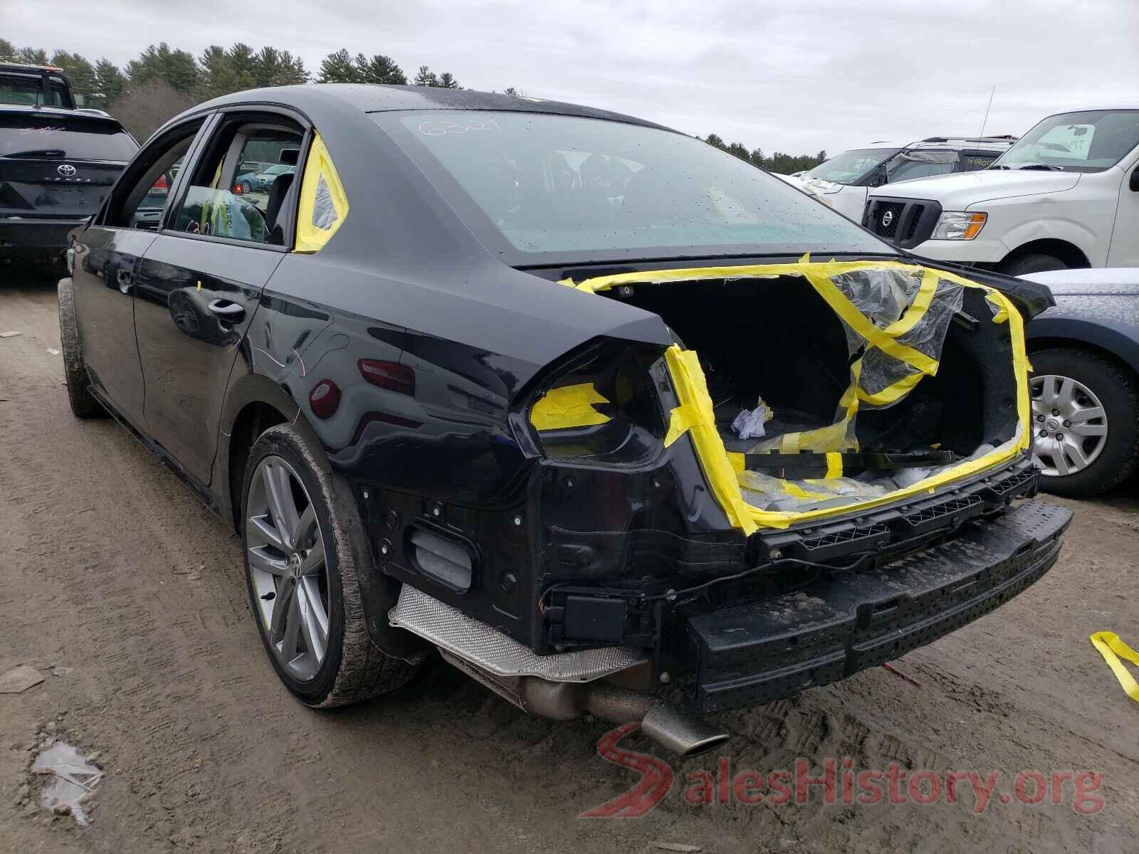 1VWAA7A39JC045762 2018 VOLKSWAGEN PASSAT